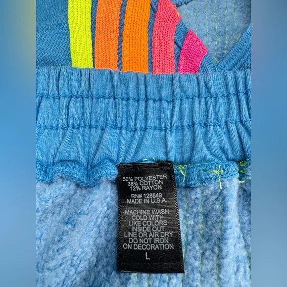 Aviator Nation 5 Stripe Crewneck Sweatshirt and 5 Stripe Jogger Shorts Set - Picture 12 of 17